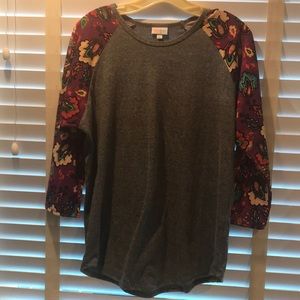 Lularoe Randy Tee